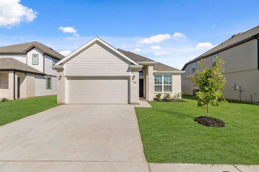 Image 14 of a home in Retreat at Fossil Creek. Image 14 of a home in Retreat at Fossil Creek.