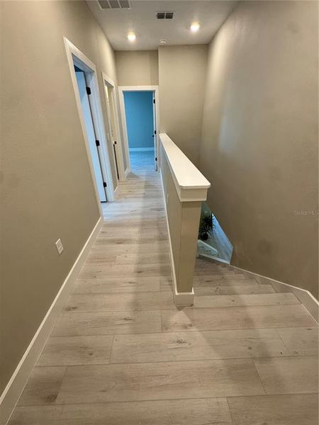 Spacious, unfurnished interior of a new home in , Gotha (Image 27).