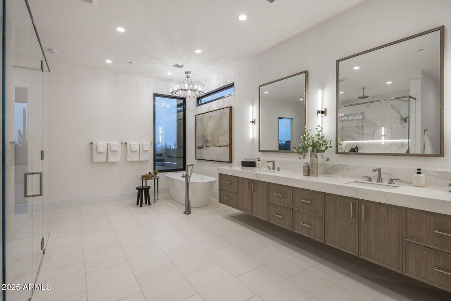 3-web-or-mls-D46A8236 3-web-or-mls-D46A8236