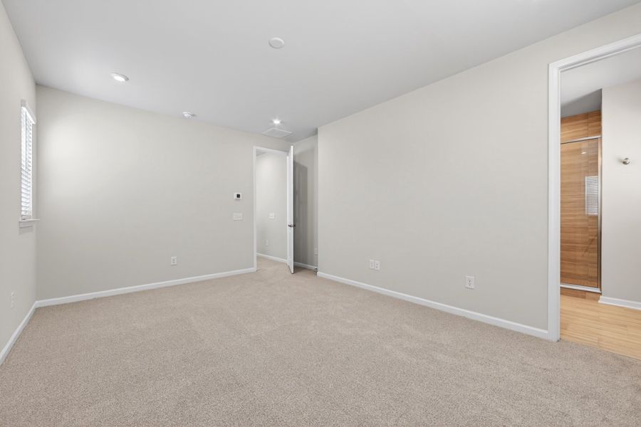 Spacious, unfurnished interior of a new home in Ellis Townes, Charlotte (Image 25). Spacious, unfurnished interior of a new home in Ellis Townes, Charlotte (Image 25).