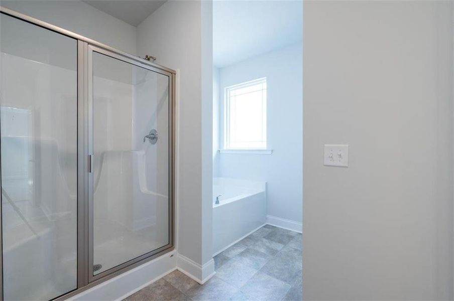 Spacious, unfurnished interior of a new home in Magnolia Villas, Cornelia (Image 15).