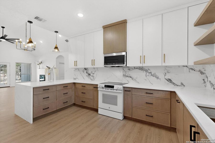 Furnished interior view inside a new home in , Spring Branch (Image 12).