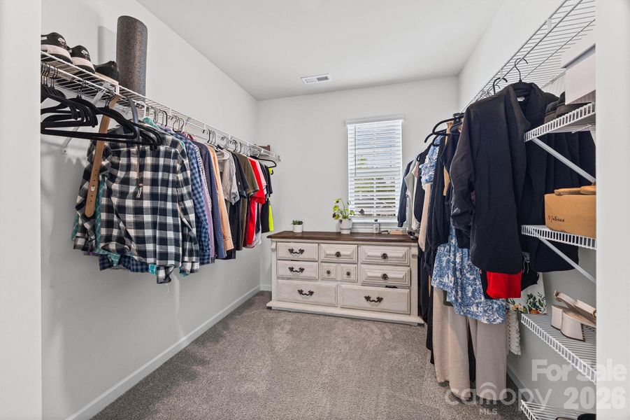 Furnished interior view inside a new home in Fergus Crossing, York (Image 25).