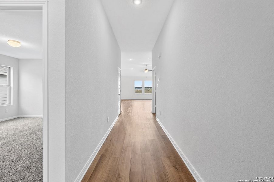 Spacious, unfurnished interior of a new home in Paloma Park, Converse (Image 29).