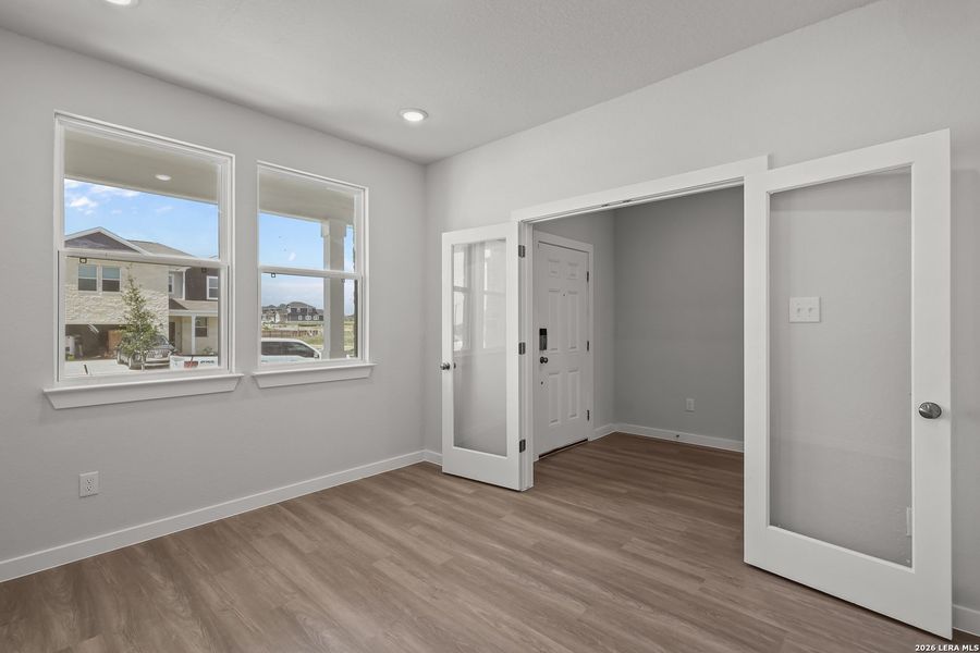 Spacious, unfurnished interior of a new home in Garden Grove, San Antonio (Image 27). Spacious, unfurnished interior of a new home in Garden Grove, San Antonio (Image 27).
