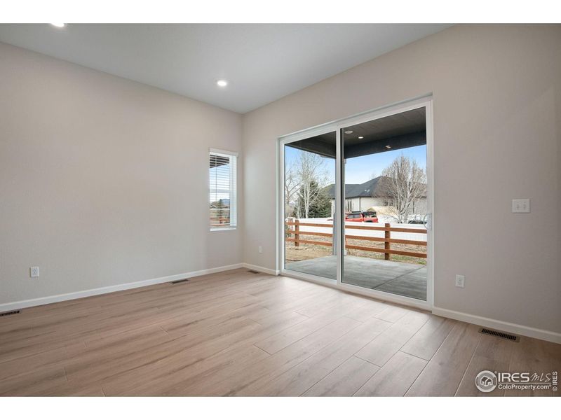 Spacious, unfurnished interior of a new home in Westside Crossing, Berthoud (Image 39).