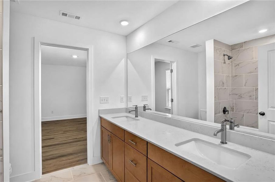 Furnished interior view inside a new home in Estates at Yellow Creek, Cumming (Image 5).