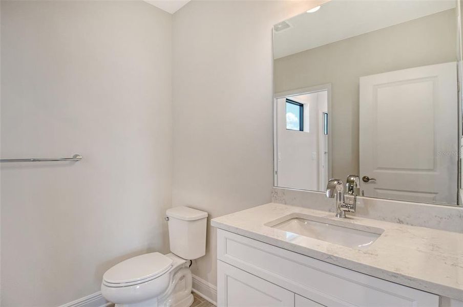 Furnished interior view inside a new home in Canoe Creek, Parrish (Image 14).