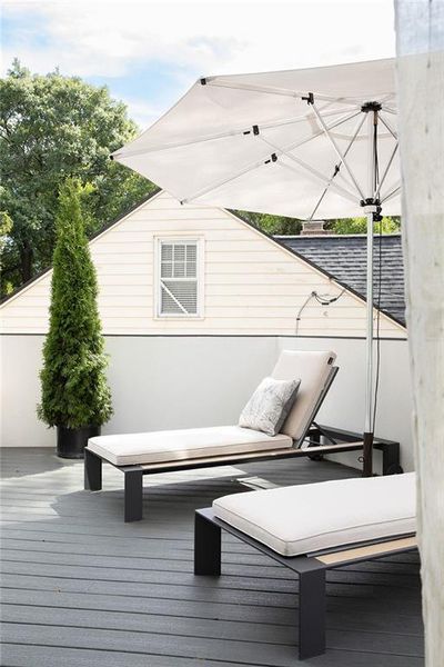 Exterior details and patio area of a home in , Atlanta (Image 48).