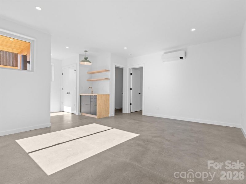Lower level living space
