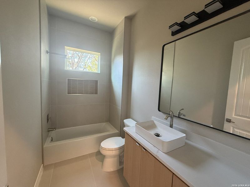 Furnished interior view inside a new home in , Spring Branch (Image 13).