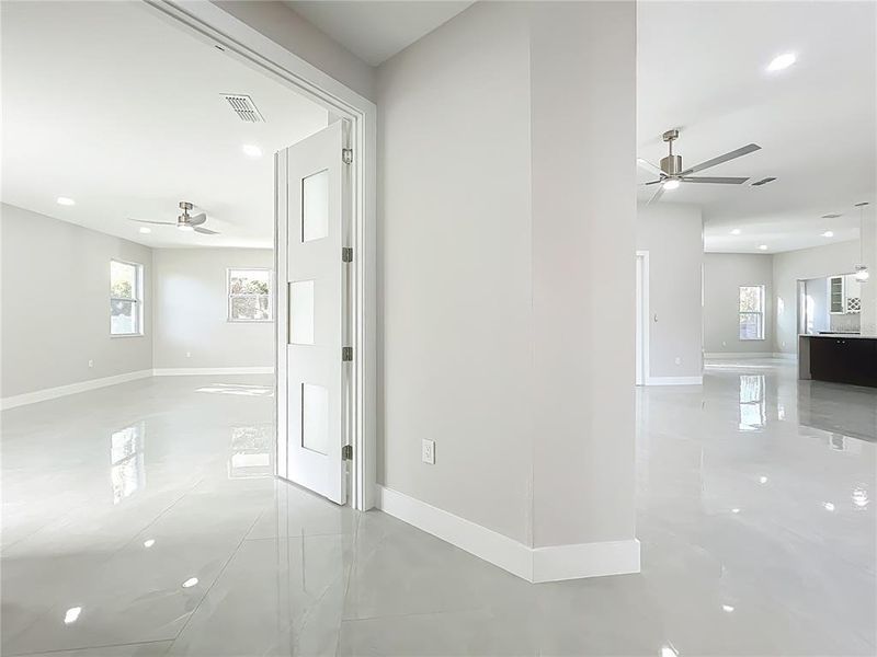 Spacious, unfurnished interior of a new home in , Orlando (Image 57). Spacious, unfurnished interior of a new home in , Orlando (Image 57).