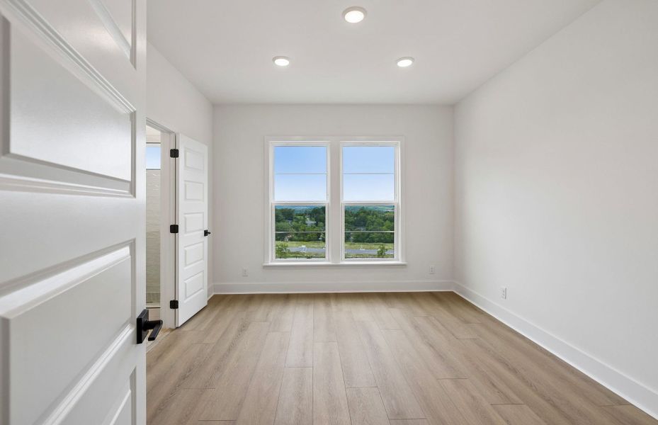 Spacious, unfurnished interior of a new home in Skyline, Nashville (Image 24). Spacious, unfurnished interior of a new home in Skyline, Nashville (Image 24).