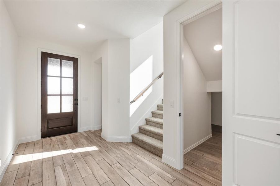 Spacious, unfurnished interior of a new home in Bear Creek Classic 50, Lavon (Image 30).