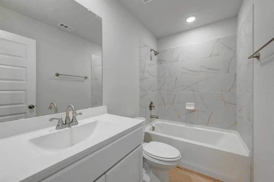 Furnished interior view inside a new home in Verandah, Royse City (Image 8).