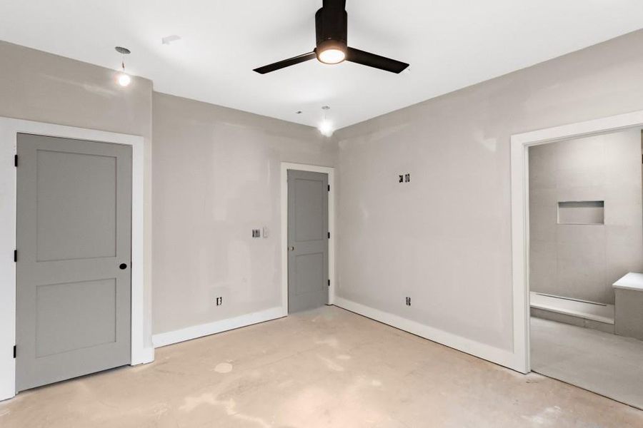 Spacious, unfurnished interior of a new home in , Atlanta (Image 17).
