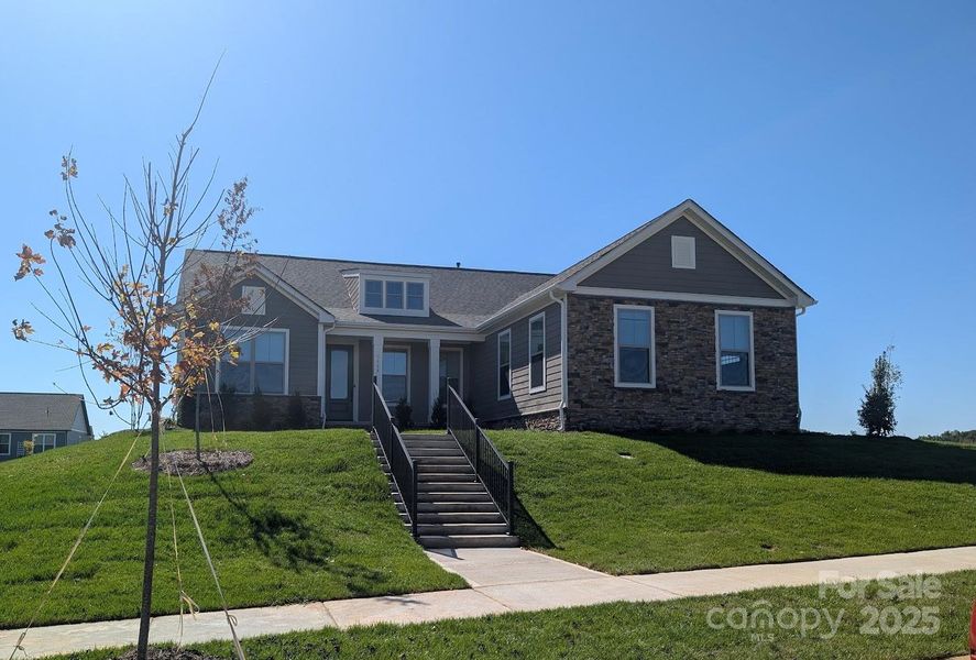 Image 23 of a home in Stoneridge Hills.