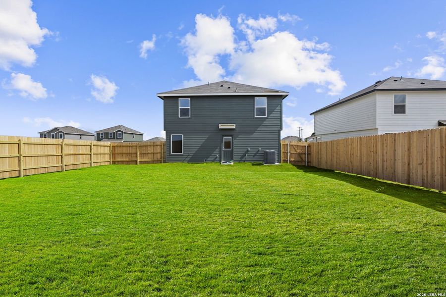Exterior details and patio area of a home in Swenson Heights, Seguin (Image 3).