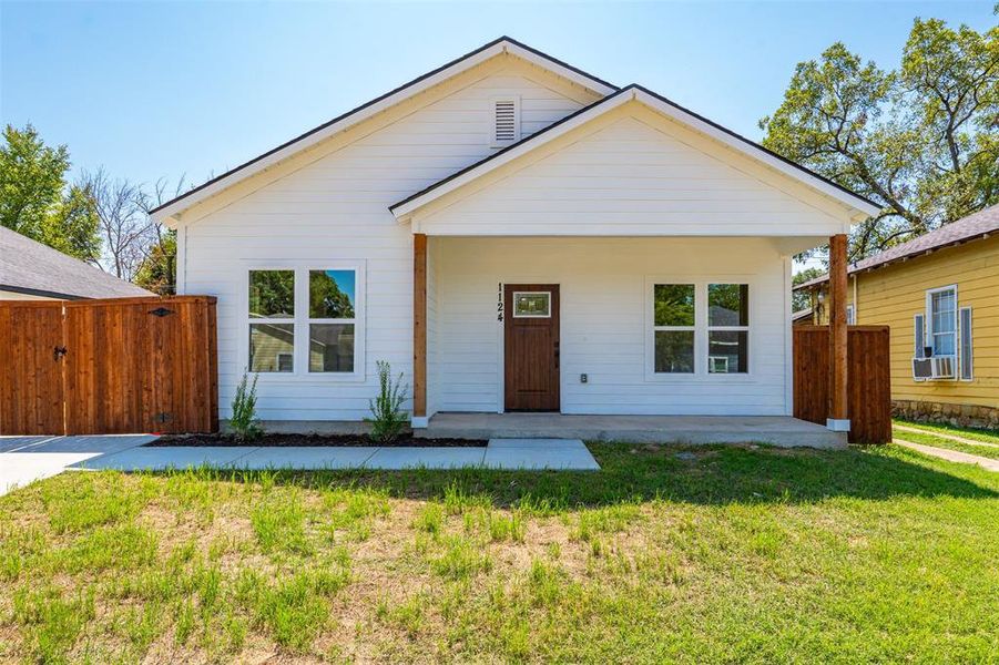 Bungalow-style home with covered porch