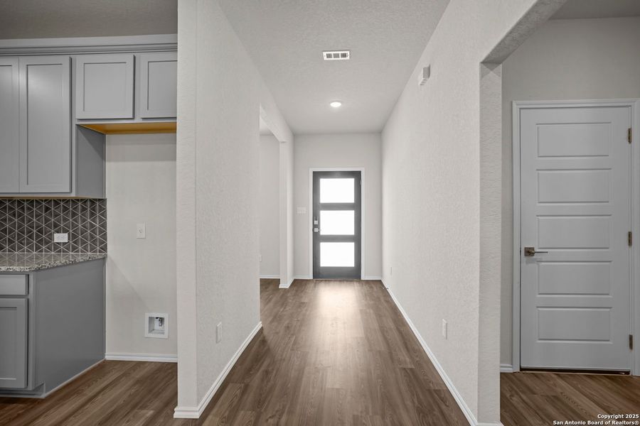 Spacious, unfurnished interior of a new home in Horizon Pointe, Converse (Image 70).