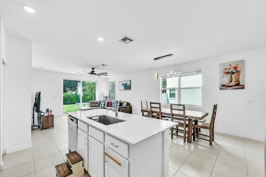 Furnished interior view inside a new home in , Port St. Lucie (Image 28).