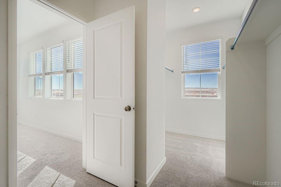 Spacious, unfurnished interior of a new home in Parterre: The Parkside Collection, Thornton (Image 11). Spacious, unfurnished interior of a new home in Parterre: The Parkside Collection, Thornton (Image 11).