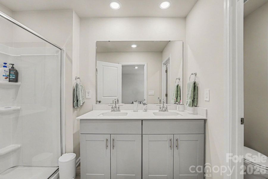 Furnished interior view inside a new home in , Kannapolis (Image 9).