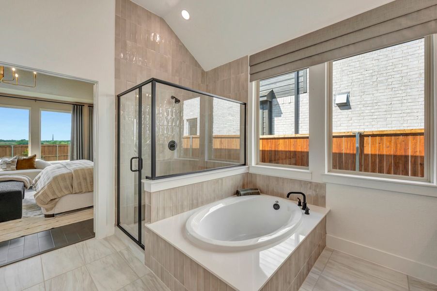 Owner's Bathroom Owner's Bathroom