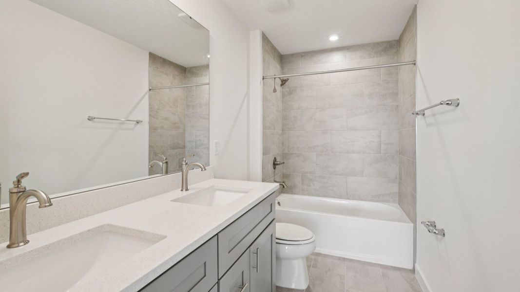 Third Bedroom located in the Jupiter in Hamilton Bluff located in Haines City, FL.