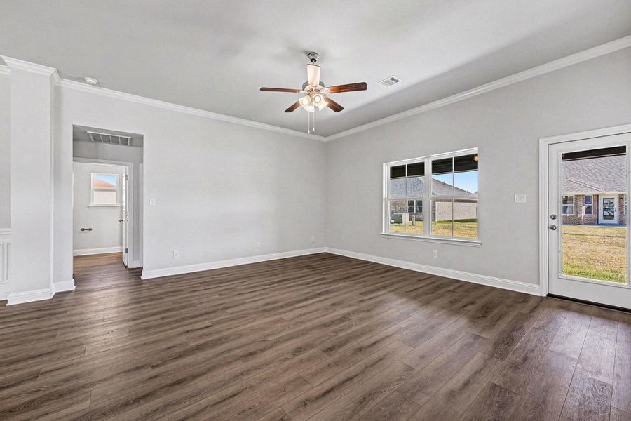 Spacious, unfurnished interior of a new home in , Angleton (Image 8). Spacious, unfurnished interior of a new home in , Angleton (Image 8).