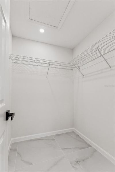 Spacious, unfurnished interior of a new home in , Avon Park (Image 13).