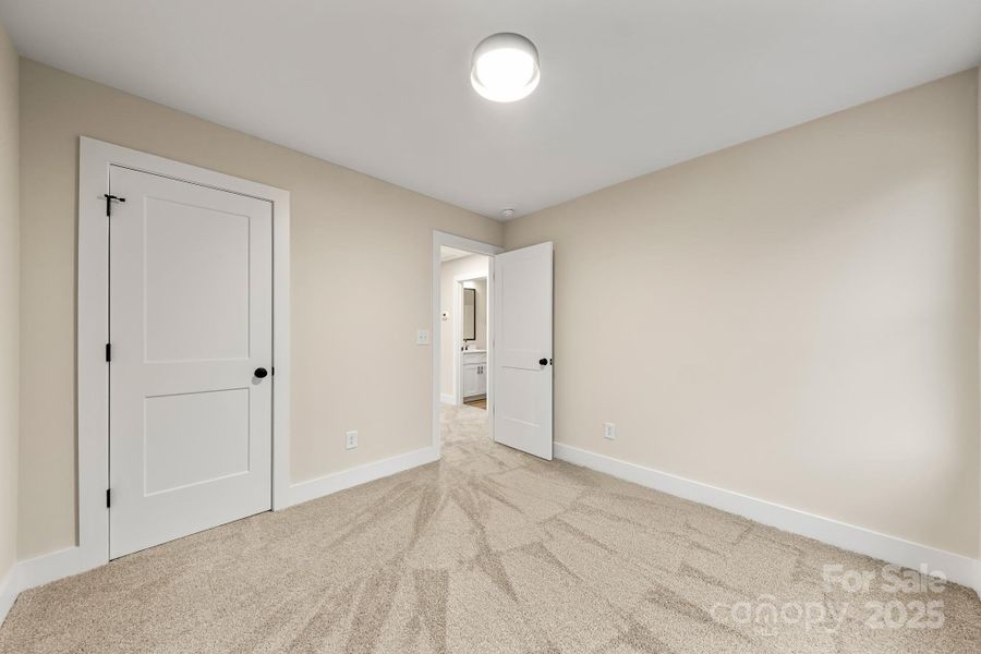 Spacious, unfurnished interior of a new home in , Salisbury (Image 18).