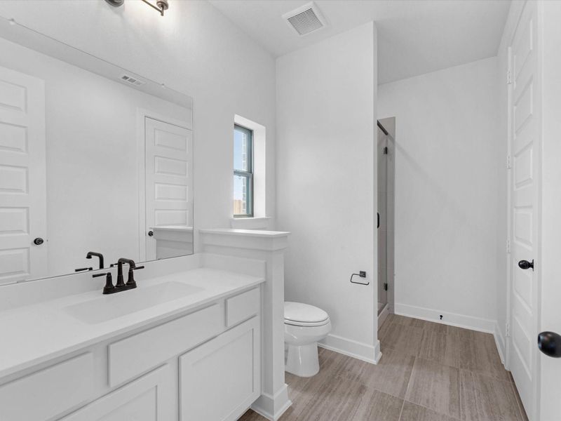 Furnished interior view inside a new home in Lago Mar - 60', Texas City (Image 7). Furnished interior view inside a new home in Lago Mar - 60', Texas City (Image 7).