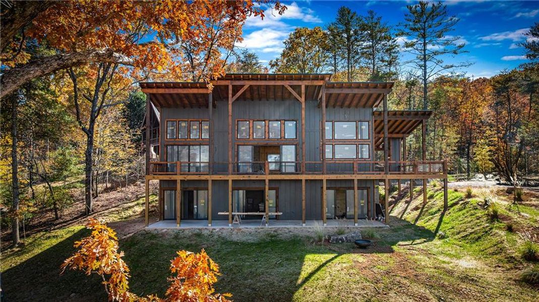 Exterior details and patio area of a home in , Blue Ridge (Image 6).