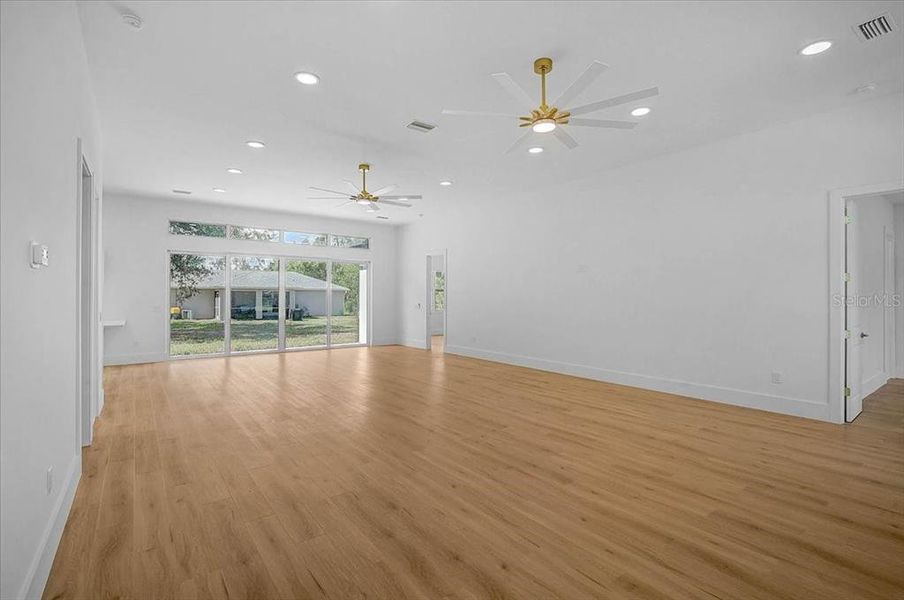 Spacious, unfurnished interior of a new home in , North Port (Image 39).