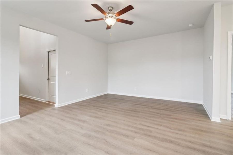 Spacious, unfurnished interior of a new home in Abbotts Crossing, Conyers (Image 36).