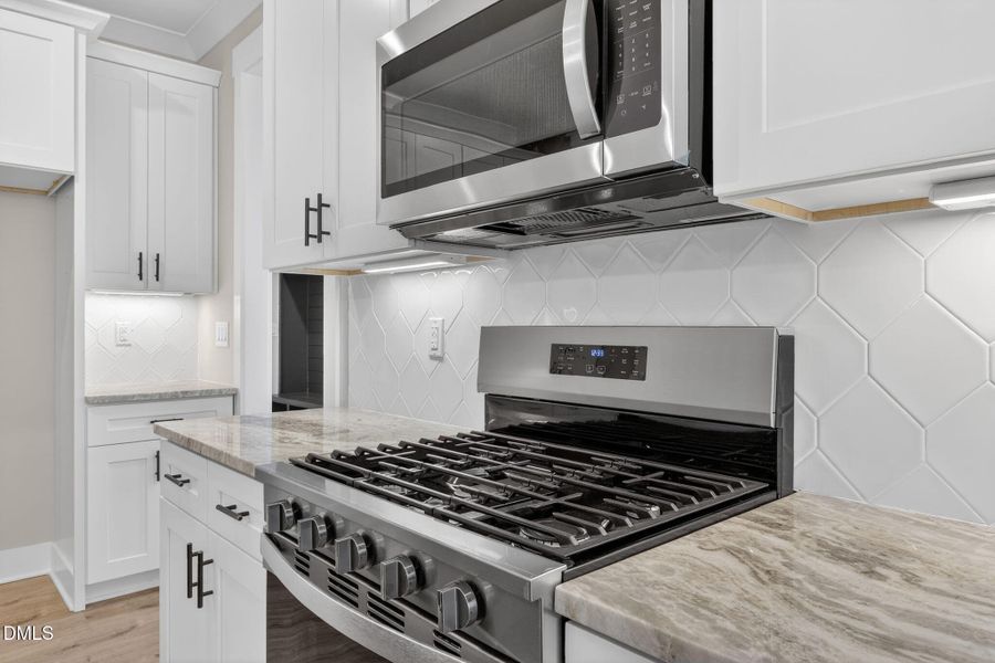 13-web-or-mls-529-hillard-ln-annice-broa