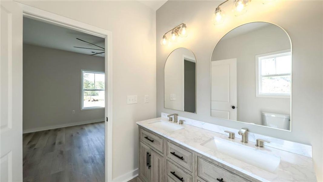 Furnished interior view inside a new home in , Tallapoosa (Image 9).