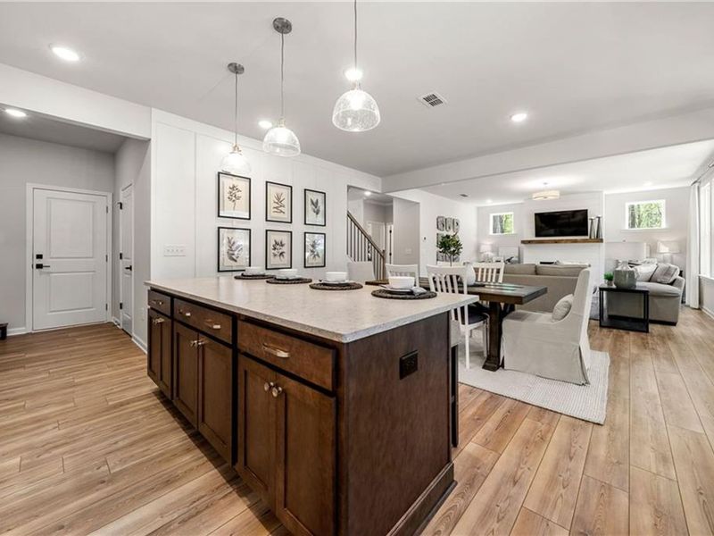 Furnished interior view inside a new home in Riverwood, Dallas (Image 11).