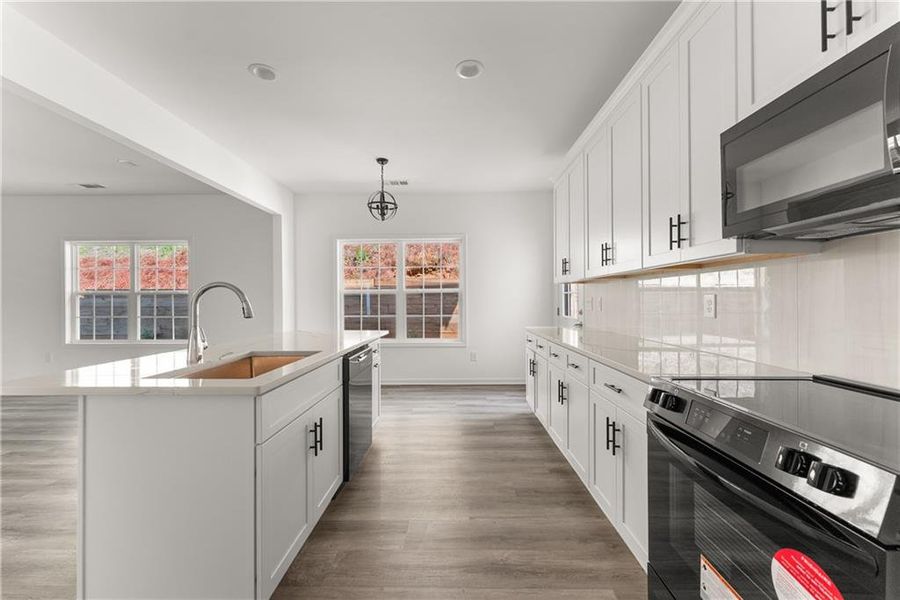 Furnished interior view inside a new home in , Gainesville (Image 3).