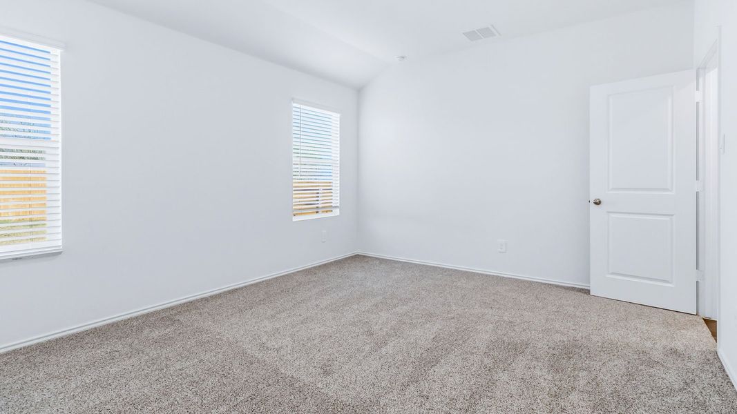 Representative unfurnished interior of a home built from the The Easton by D.R. Horton in Wayside, Uhland (Image 21).