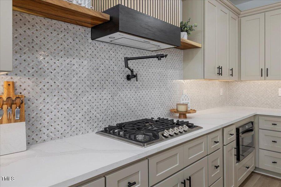 40-123-125 Ottawa Dr