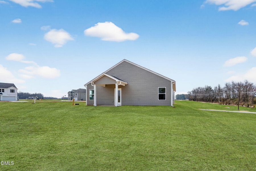 FAY_Hunters Trace_Venture_102 Rubyfield