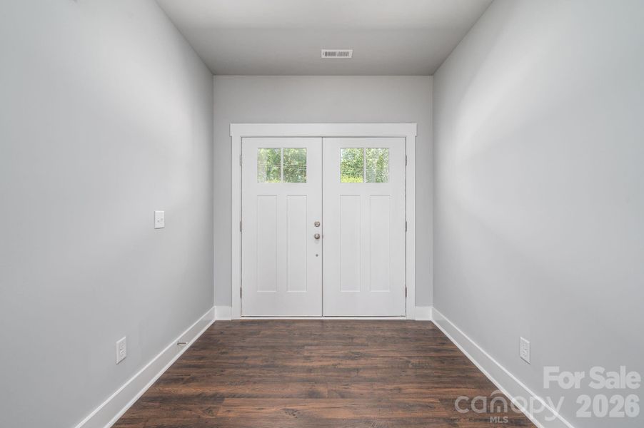 Spacious, unfurnished interior of a new home in , Maiden (Image 25).