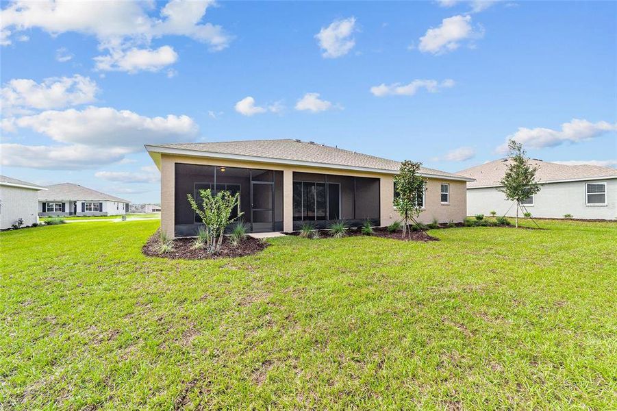 Exterior details and patio area of a home in , Ocala (Image 18).
