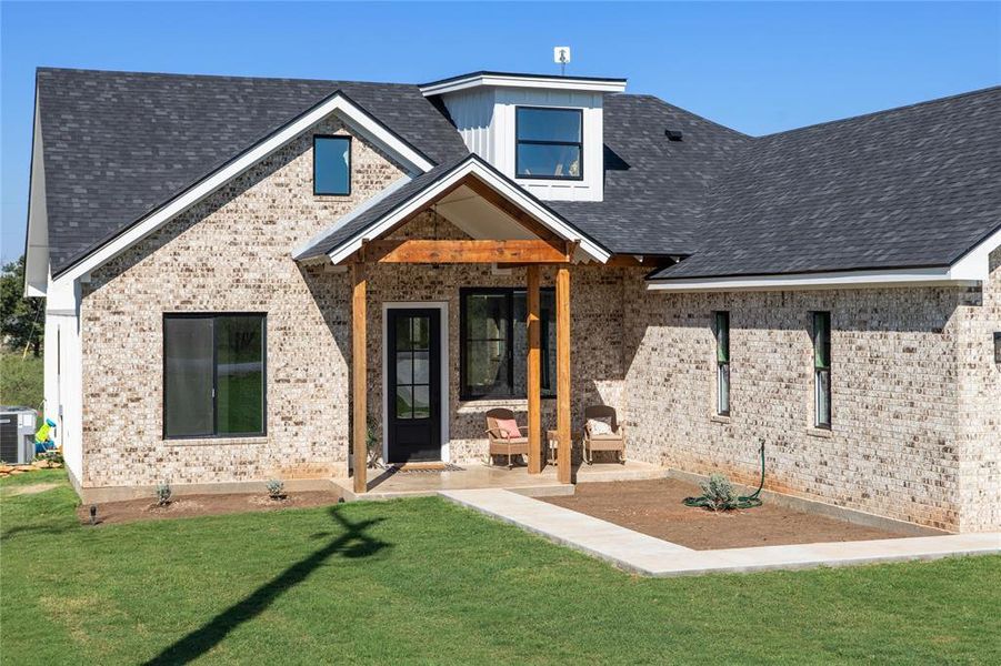 Exterior details and patio area of a home in , Brownwood (Image 3).