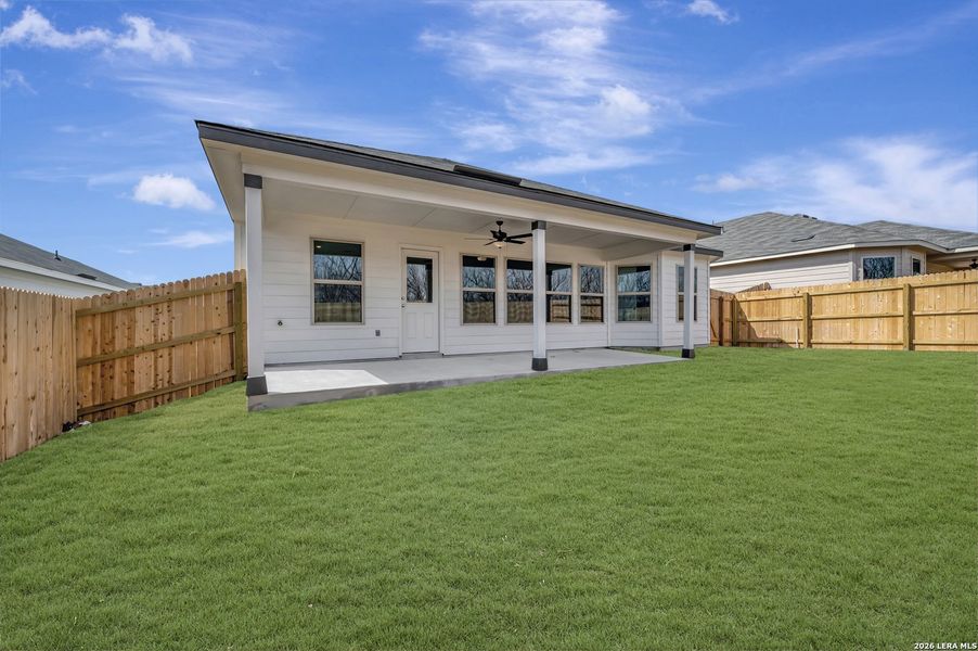 Exterior details and patio area of a home in Greenspoint Heights, Seguin (Image 4).