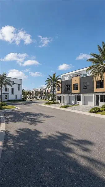 Community amenities in , Tampa (Image 42).