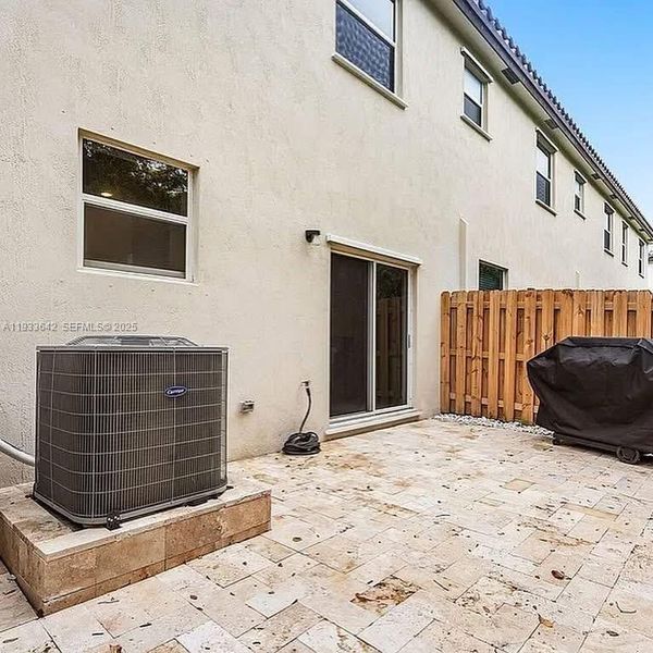 Exterior details and patio area of a home in , Lauderhill (Image 15).