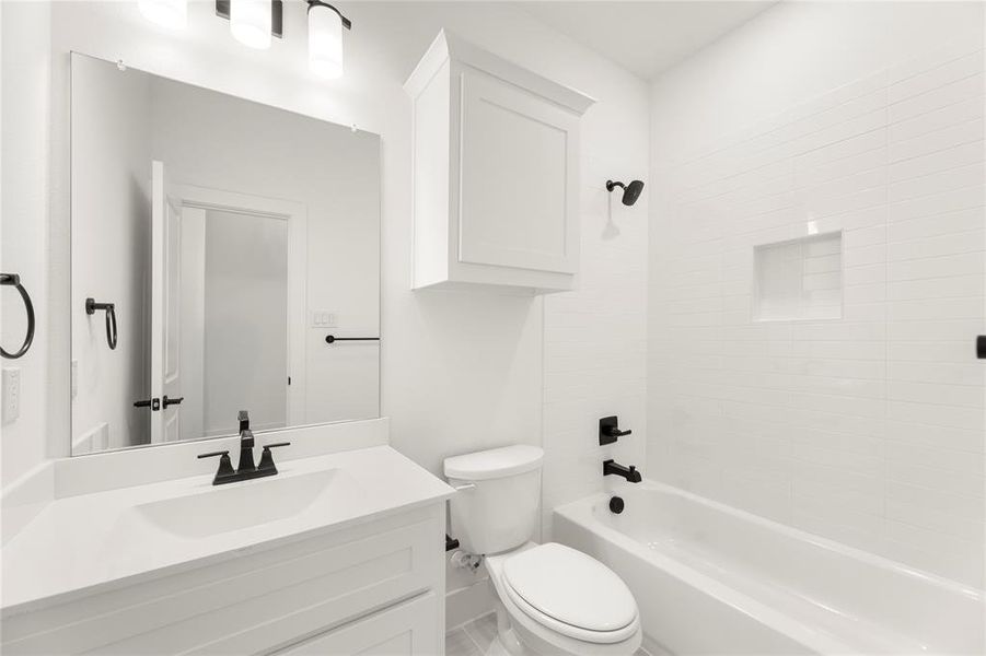 05. 1837 Murrah - 2ND Bath